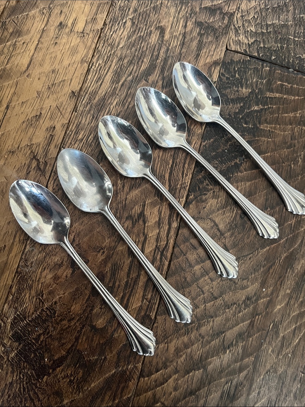 Oneida Bancroft Teaspoons (5) Flatwear*